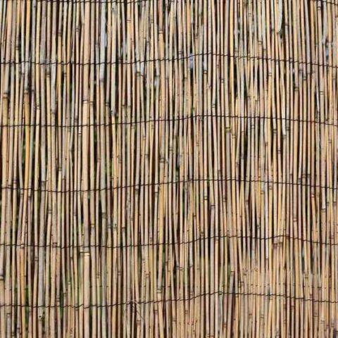 Une cloison en tissu pour délimiter un coin bureau sans travaux